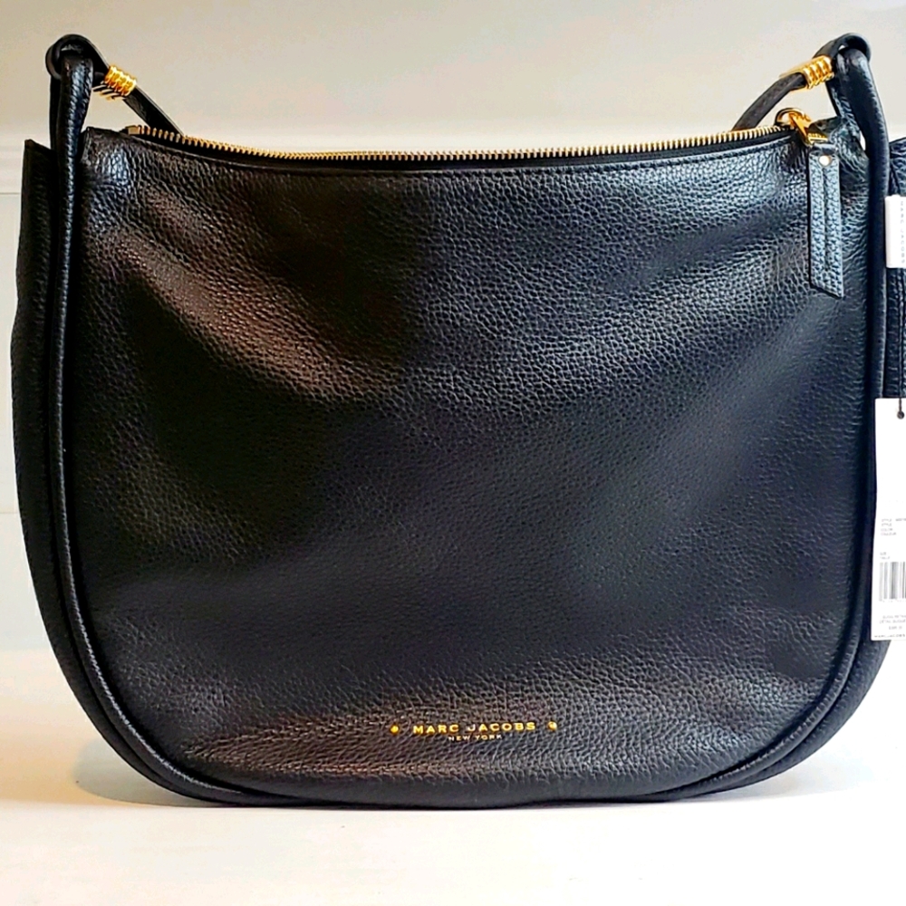 MARC JACOBS